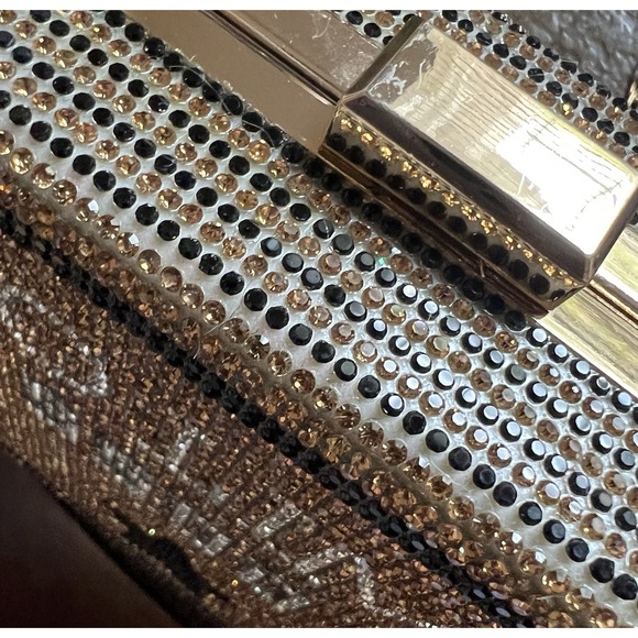 No Limit Rhinestone Clutch Purse Shoulder Bag YOLO Credit Card Money Urban Bling - Picture 11 of 15